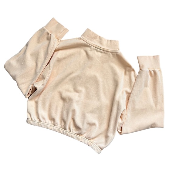 PacSun butter yellow 3/4 zip crop sweatshirt. - Picture 2 of 2